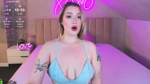 Snapshot of daisy_beckerr chatting on 24, 5, 2026 Viickie online show from 24, 5, 2026