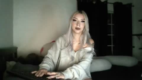 daisy_diaz online show from 9, 7, 2026