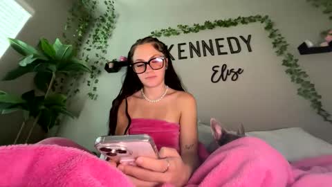 Snapshot of daisyparkerxo chatting on 19, 5, 2026 daisyparkerxo online show from 19, 5, 2026