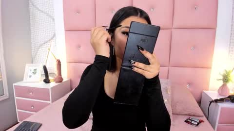 Mariana online show from 19, 12, 2025