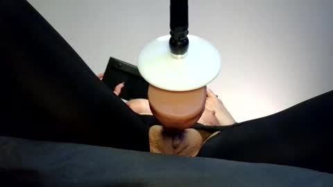 Daisy Wylde online show from 17, 11, 2025