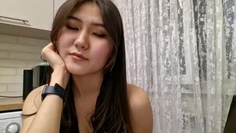 Snapshot of daisyzebley chatting on 19, 5, 2026 Jasmin online show from 19, 5, 2026