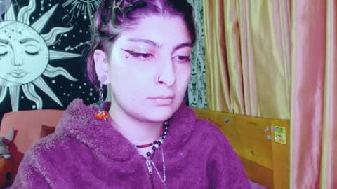 Snapshot of dak_7 chatting on 25, 12, 2024 -- -- help me reach 100 hands up online show from 25, 12, 2024