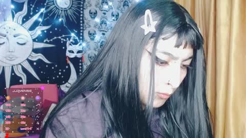Snapshot of dak_7 chatting on 18, 1, 2025 -- -- help me reach 100 hands up online show from 18, 1, 2025