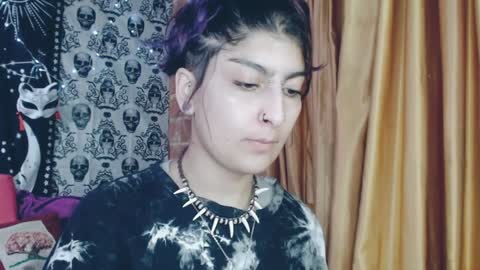 Snapshot of dak_7 chatting on 9, 2, 2025 -- -- help me reach 100 hands up online show from 9, 2, 2025