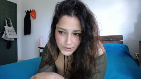 IG  dakotasofiaa online show from 23, 6, 2026