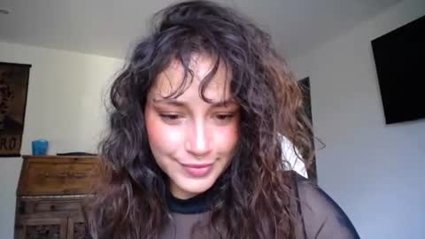 IG  dakotasofiaa online show from 25, 6, 2026