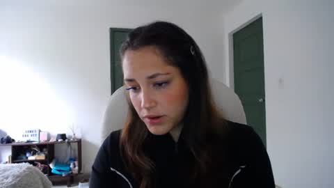 IG  dakotasofiaa online show from 14, 7, 2026