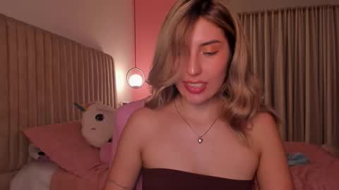 Helloo HAPPY NEW YEAR  Ill be back soon   online show from 7, 1, 2026