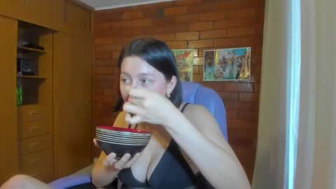 The girl of your dreams o online show from 11, 2, 2025