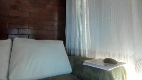 The girl of your dreams o online show from 16, 9, 2025