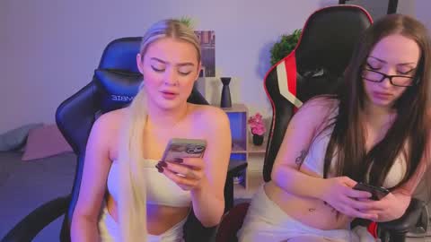 JoannaDakota online show from 7, 4, 2026