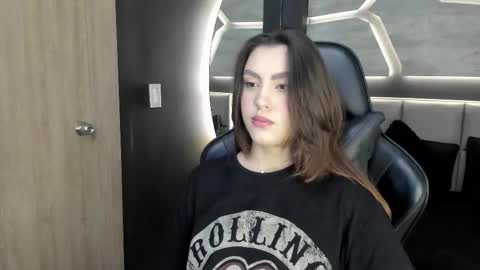 Dakota  online show from 7, 1, 2026