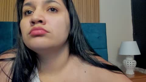Snapshot of dalia_alissa chatting on 29, 4, 2026 Violeta online show from 29, 4, 2026