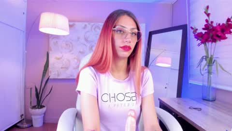 Snapshot of dalia_garrett chatting on 22, 1, 2025 Dalia online show from 22, 1, 2025