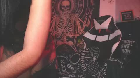 dalia_vorhees online show from 19, 12, 2025