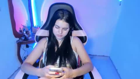 Dalia April online show from 6, 3, 2026