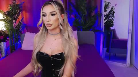 Snapshot of dalidaselena chatting on 8, 2, 2026 DalidaSelena online show from 8, 2, 2026