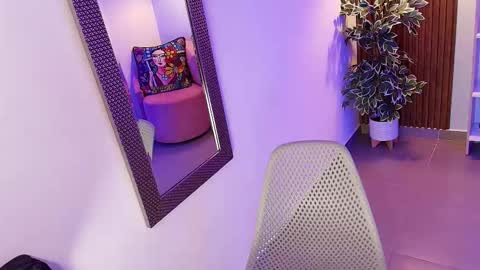 Dalila  online show from 16, 10, 2025