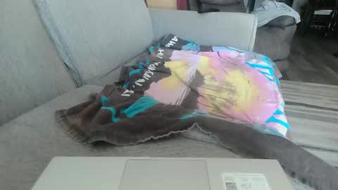 tennguy44 online show from 12, 1, 2025