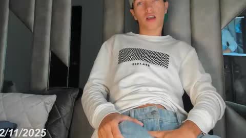 Snapshot of dallen_grant chatting on 2, 11, 2025 Dallen Grant online show from 2, 11, 2025