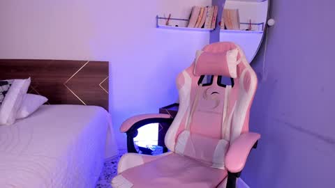 Dalyla online show from 6, 1, 2025