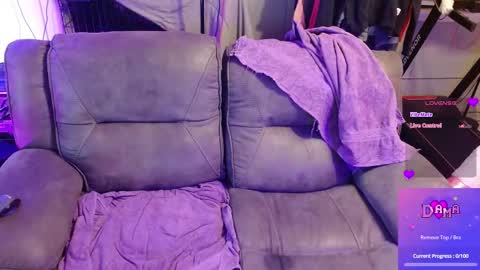 Snapshot of damadevotchka chatting on 1, 10, 2025 damadevotchka online show from 1, 10, 2025