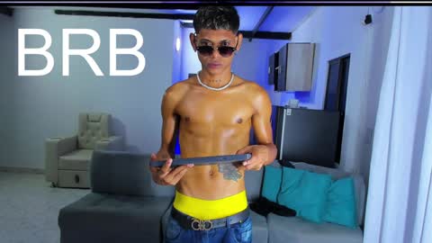 Snapshot of damar_felipe chatting on 2, 2, 2025 damar_felipe online show from 2, 2, 2025