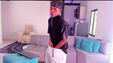 Snapshot of damar_felipe chatting on 12, 2, 2025 damar_felipe online show from 12, 2, 2025