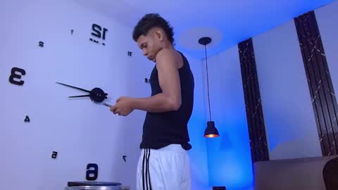 Snapshot of damar_felipe chatting on 4, 11, 2025 damar_felipe online show from 4, 11, 2025