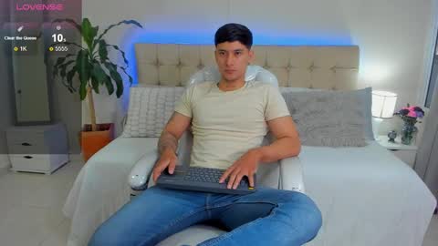 Snapshot of damian23_ chatting on 22, 1, 2025 DAMIAN online show from 22, 1, 2025