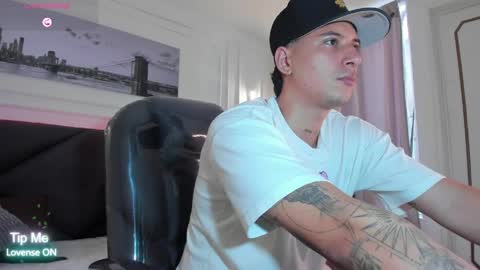 DAMIAN online show from 11, 4, 2026