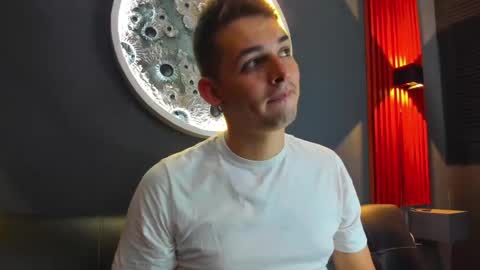 Damian Oliver online show from 12, 12, 2024