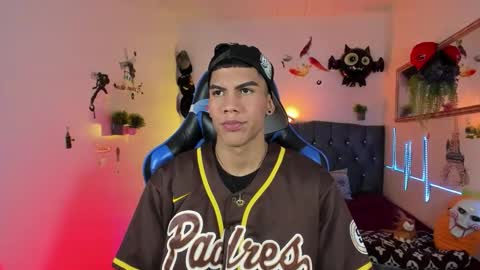 Damian online show from 2, 11, 2025