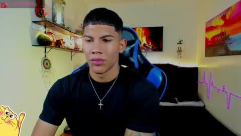 Snapshot of damian_latinxxx chatting on 19, 6, 2026 Damian online show from 19, 6, 2026