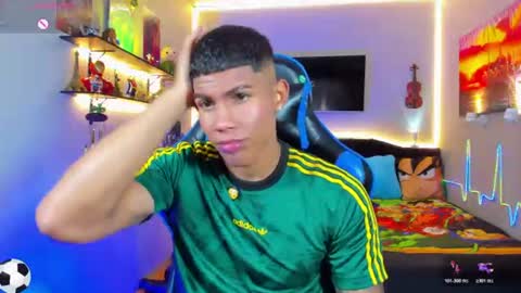 Snapshot of damian_latinxxx chatting on 25, 6, 2026 Damian online show from 25, 6, 2026
