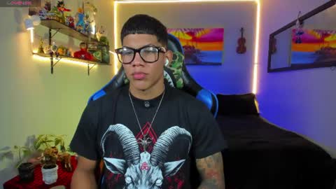 Snapshot of damian_latinxxx chatting on 17, 7, 2026 Damian online show from 17, 7, 2026