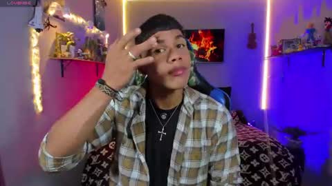 Snapshot of damian_latinxxx chatting on 22, 7, 2026 Damian online show from 22, 7, 2026