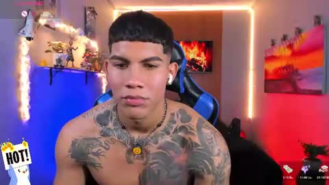 Snapshot of damian_latinxxx chatting on 28, 7, 2026 Damian online show from 28, 7, 2026