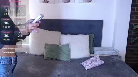 damian_n_lissa online show from 4, 12, 2025