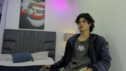Snapshot of damian_vadim chatting on 12, 3, 2026 Damian Vadim online show from 12, 3, 2026