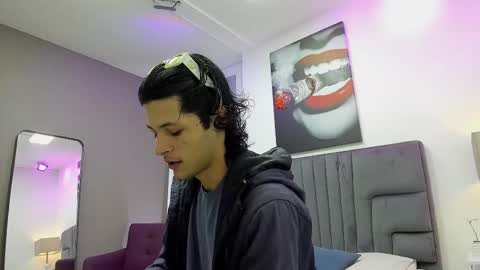 Snapshot of damian_vadim chatting on 16, 3, 2026 Damian Vadim online show from 16, 3, 2026
