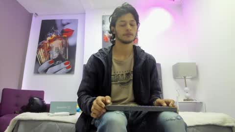 Snapshot of damian_vadim chatting on 18, 4, 2026 Damian Vadim online show from 18, 4, 2026