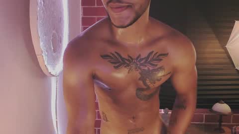 instagram damiannreed. online show from 5, 2, 2025