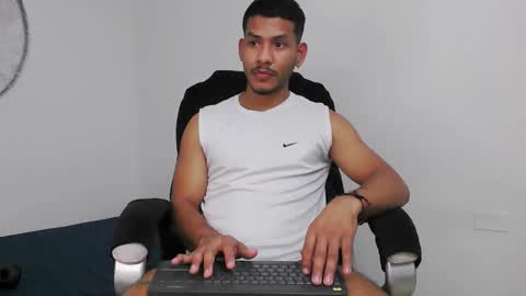 instagram damiannreed. online show from 5, 2, 2026