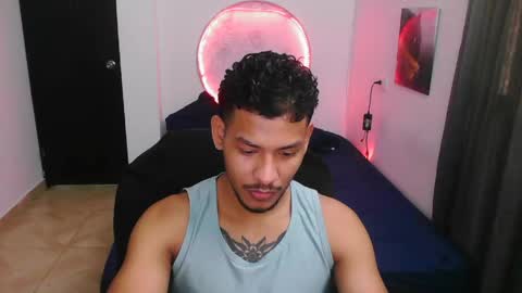 Snapshot of damiann_rees chatting on 29, 4, 2026 instagram damiannreed. online show from 29, 4, 2026