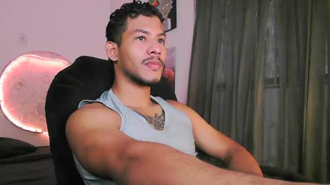 Snapshot of damiann_rees chatting on 13, 5, 2026 instagram damiannreed. online show from 13, 5, 2026
