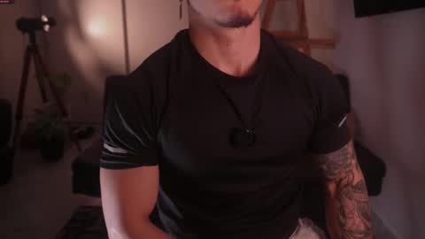 insta damn8   --------  online show from 14, 11, 2025