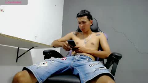 damien_444 online show from 5, 4, 2026