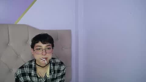 Damiian21  online show from 21, 2, 2025